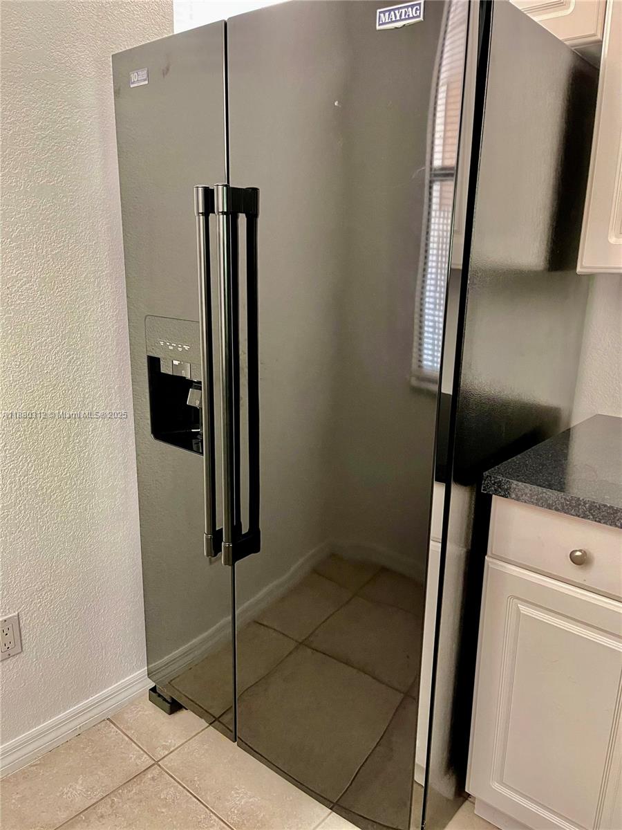 ROYAL PALM AT PLANTATION - Residential