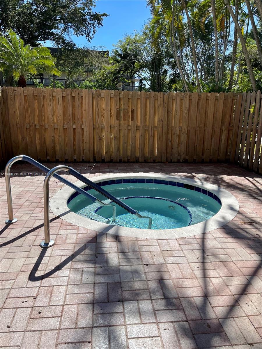 ROYAL PALM AT PLANTATION - Residential