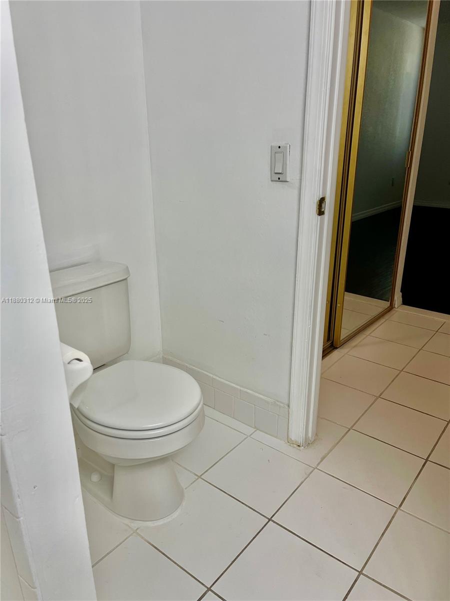 ROYAL PALM AT PLANTATION - Residential