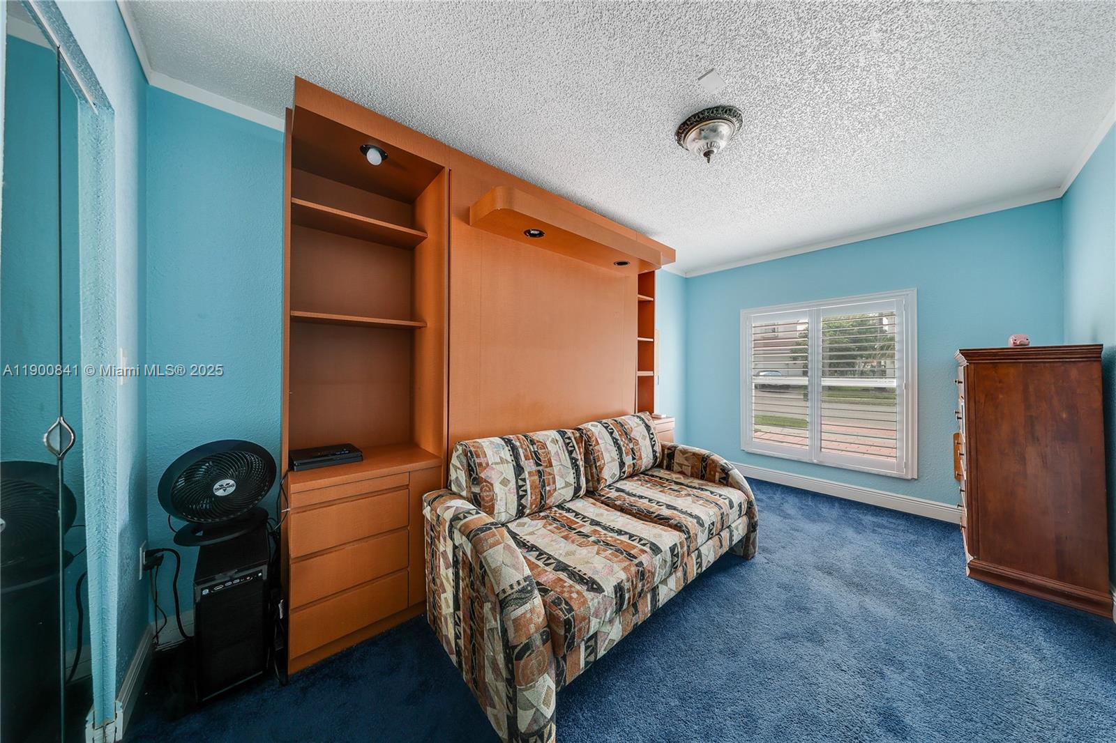 DIMENSIONS NORTH AT CHAPE - Residential