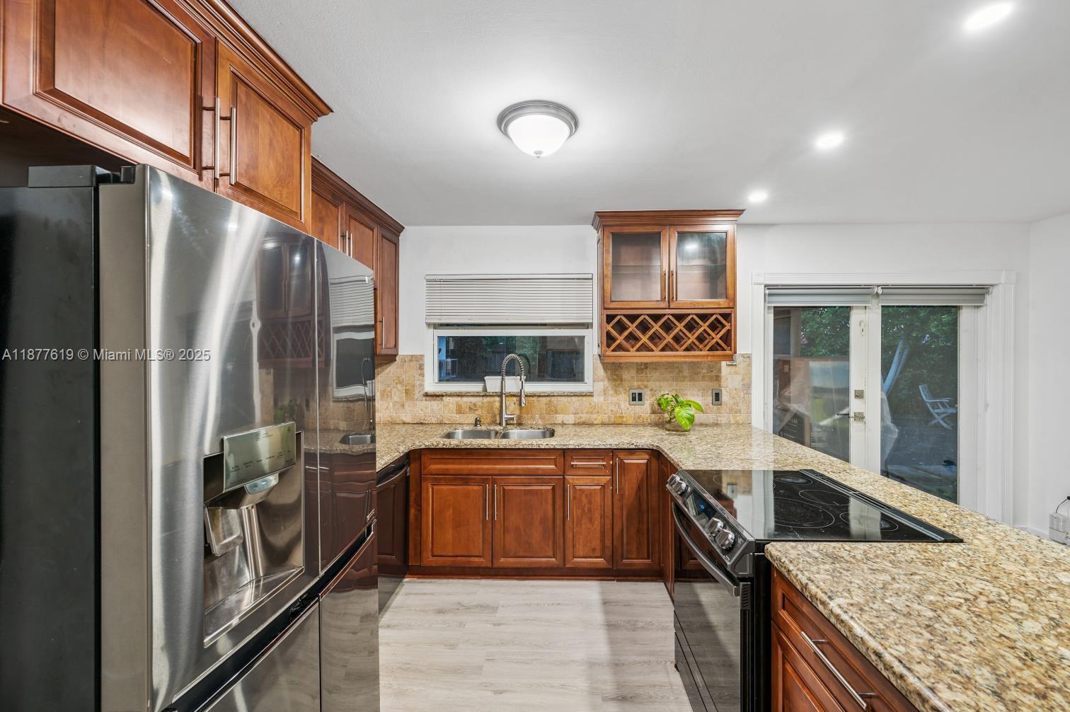 HACIENDA ESTATES SEC 1 - Residential