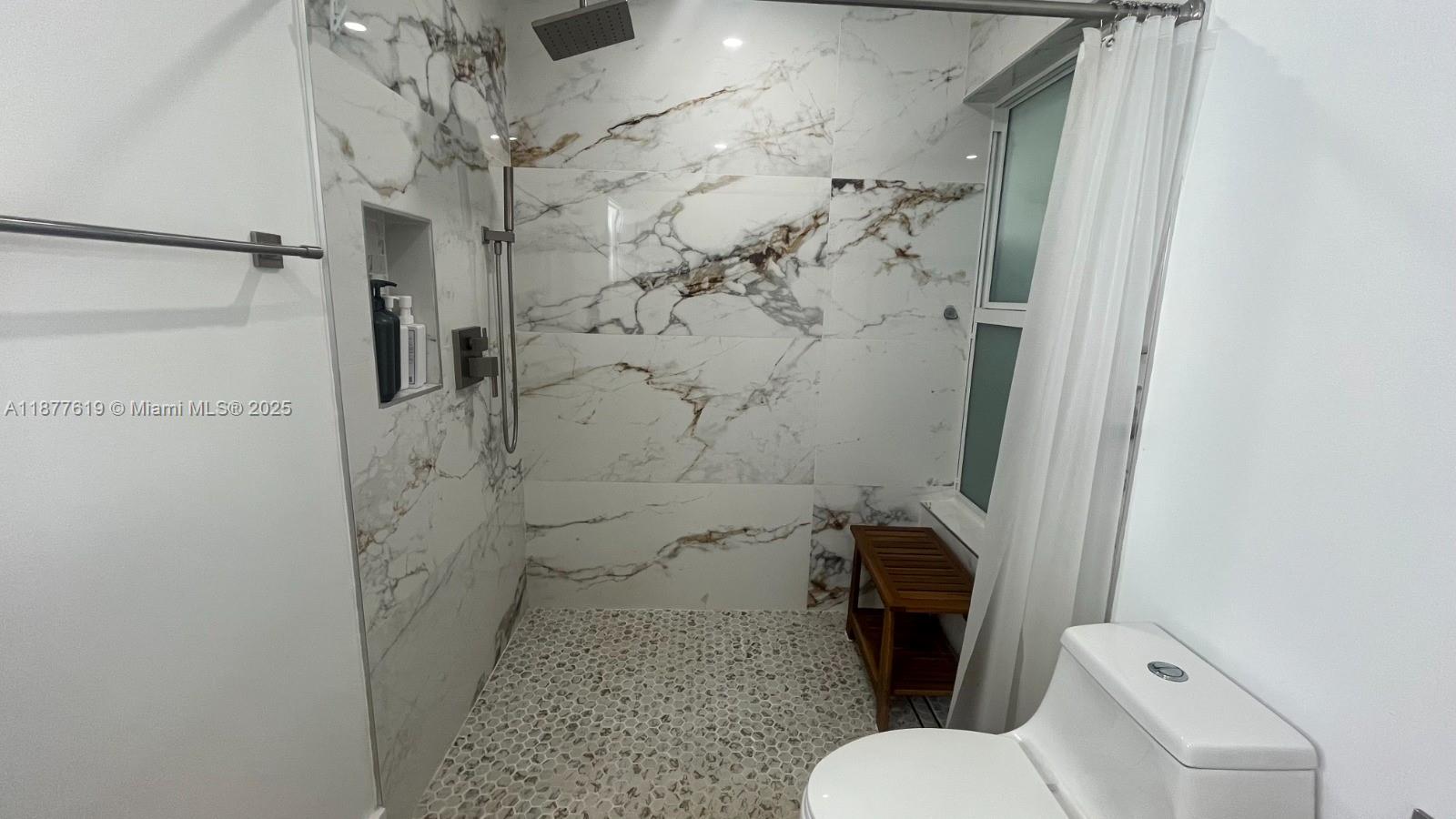 HACIENDA ESTATES SEC 1 - Residential