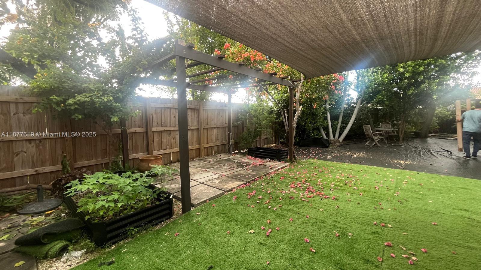 HACIENDA ESTATES SEC 1 - Residential