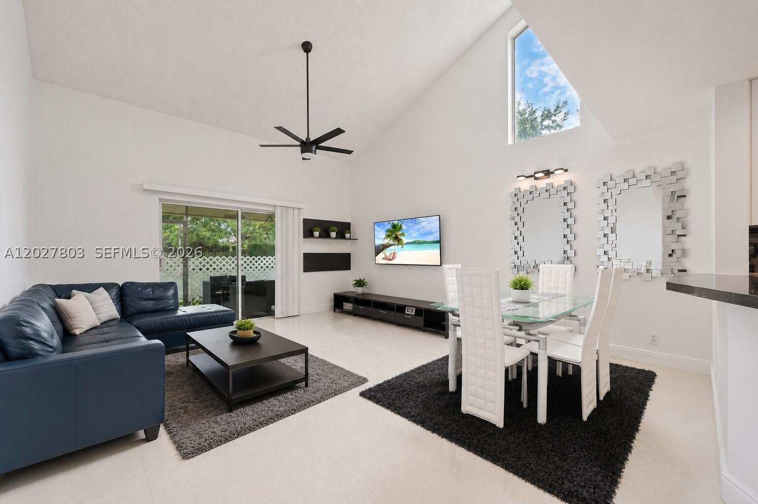 15723 Woodgate Pl E, Sunrise FL 33326