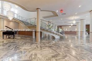 THE CARRIAGE HOUSE CONDO - Residential Lease