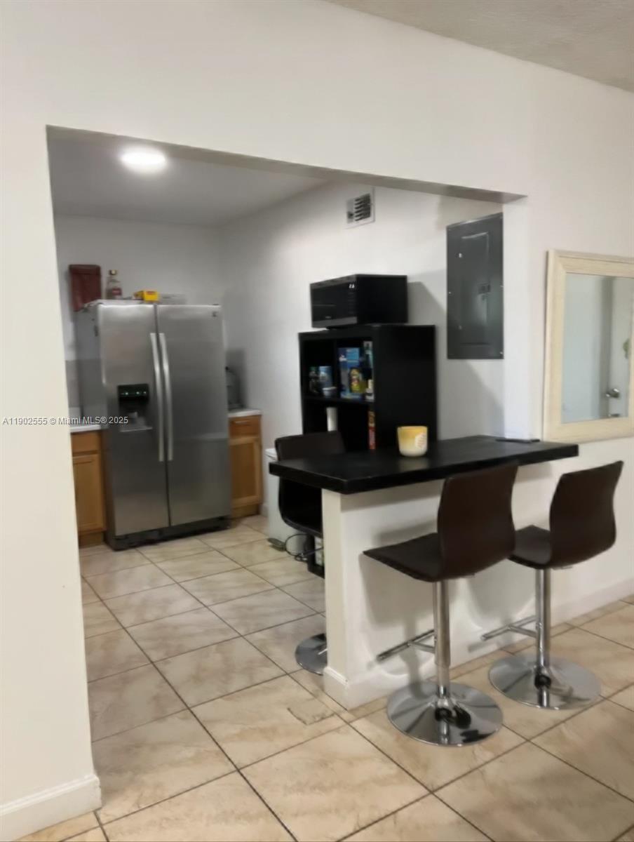 NORTHLAKE VLG AT CALIF CL - Residential Lease