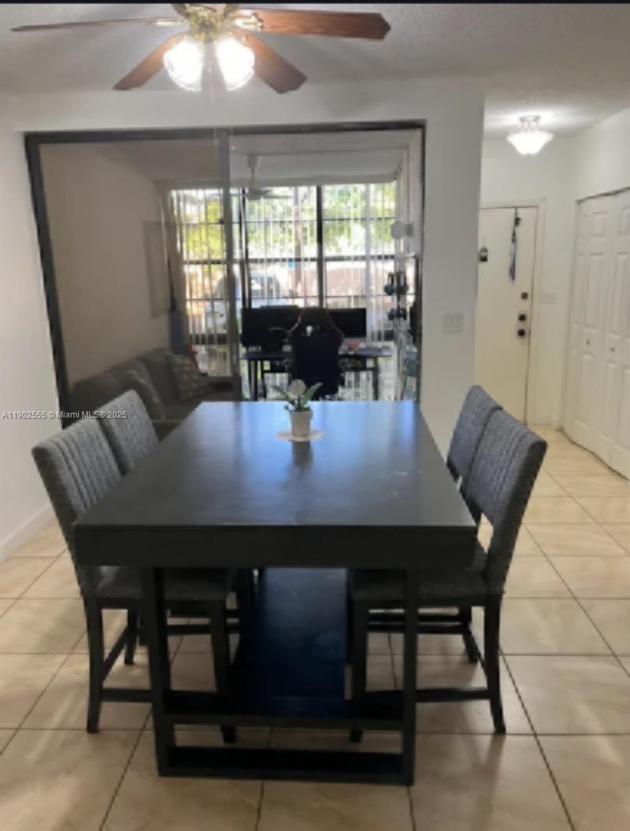 NORTHLAKE VLG AT CALIF CL - Residential Lease