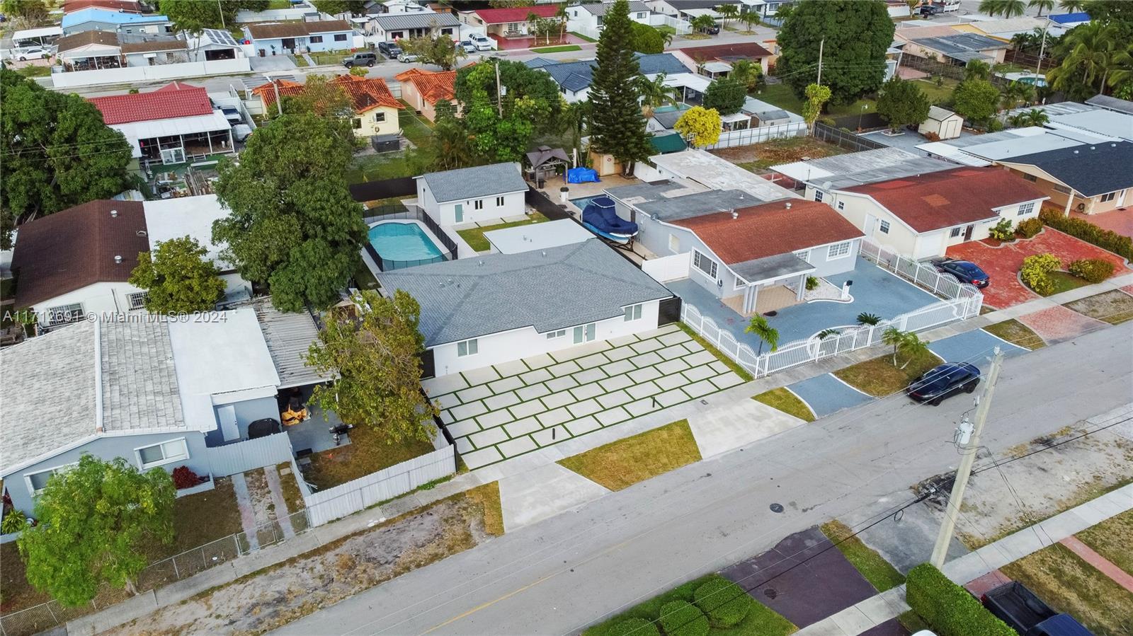 2ND REV PL SARATOGA HEIGH - Residential