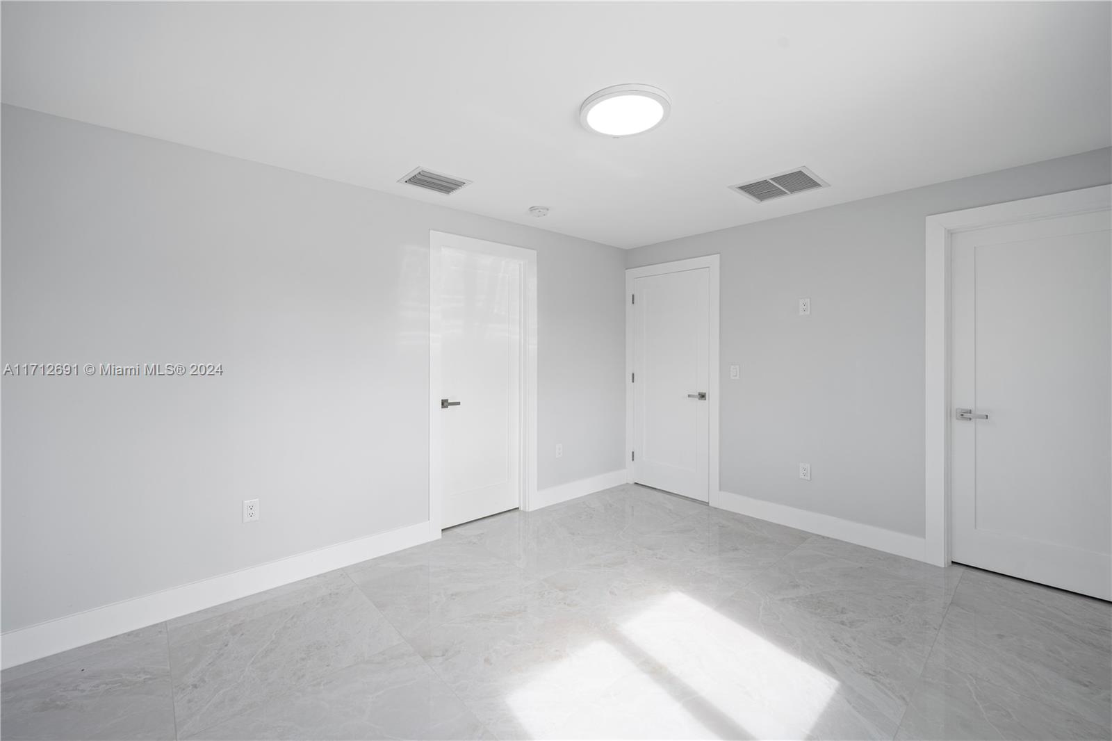 2ND REV PL SARATOGA HEIGH - Residential