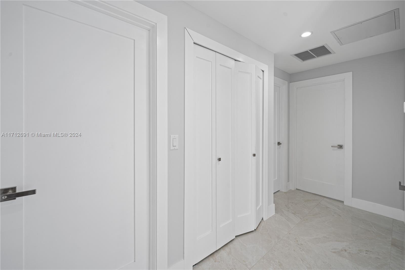 2ND REV PL SARATOGA HEIGH - Residential