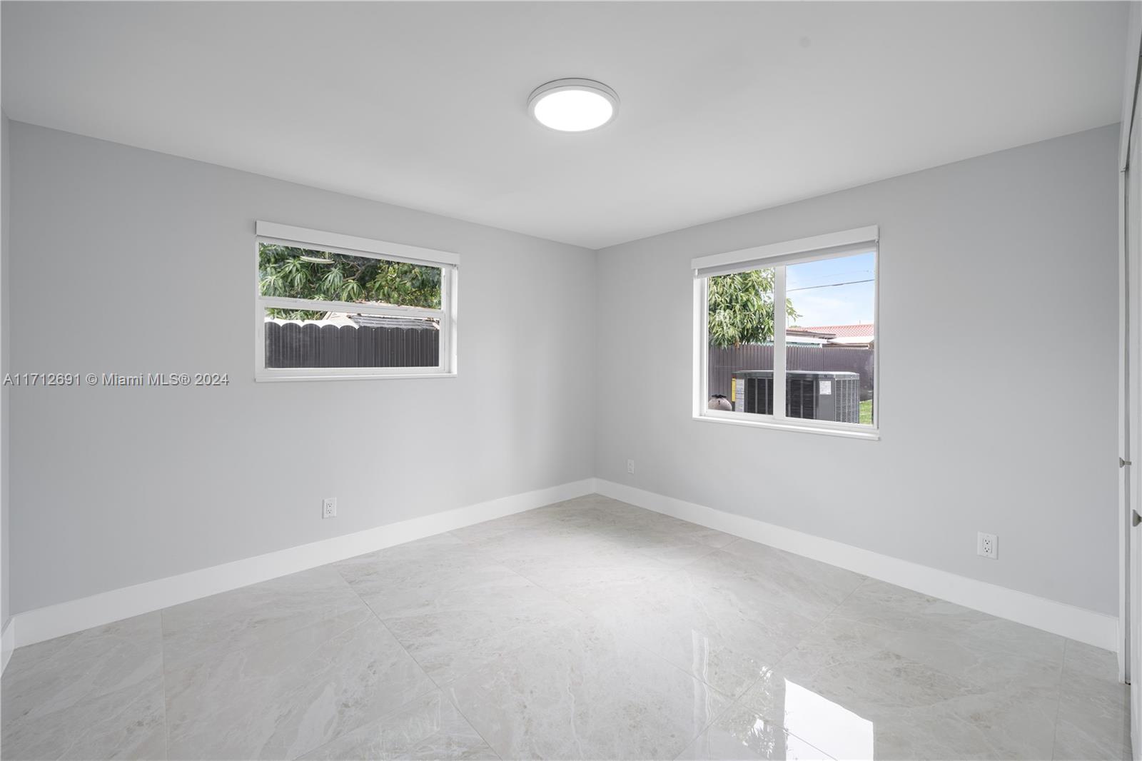 2ND REV PL SARATOGA HEIGH - Residential