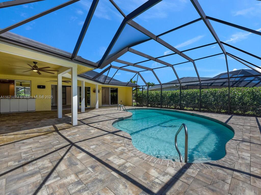 PALM RIVER ESTATES - Residential