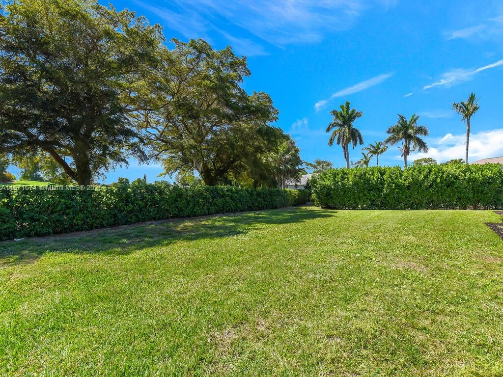 PALM RIVER ESTATES - Residential