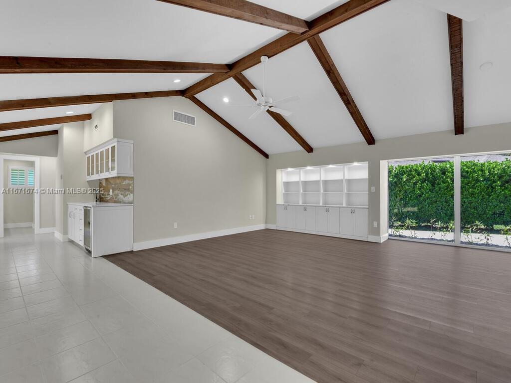 PALM RIVER ESTATES - Residential