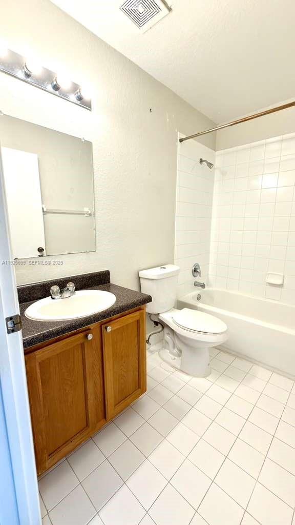 FORDS MANOR - Residential Lease