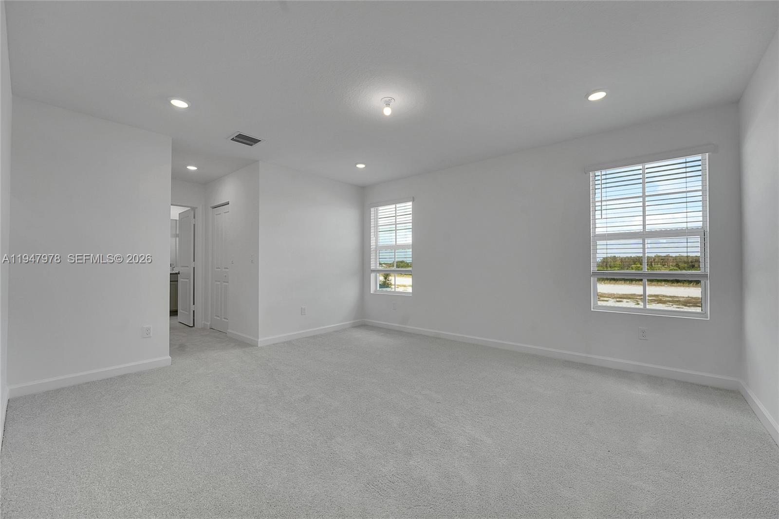 View photos, virtual tours, details... 19560 Whispering Creek Rd 19560