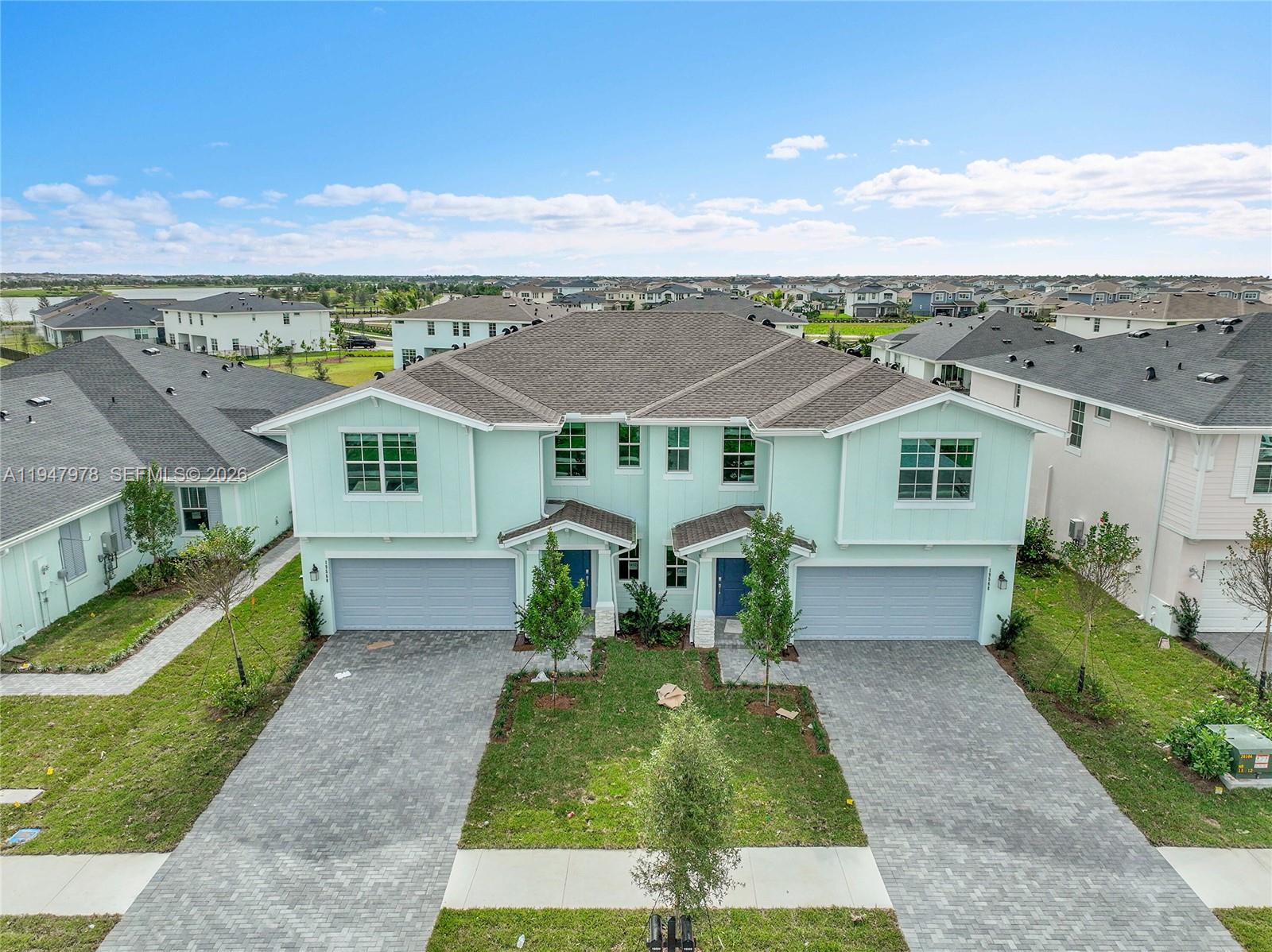 View photos, virtual tours, details... 19560 Whispering Creek Rd 19560