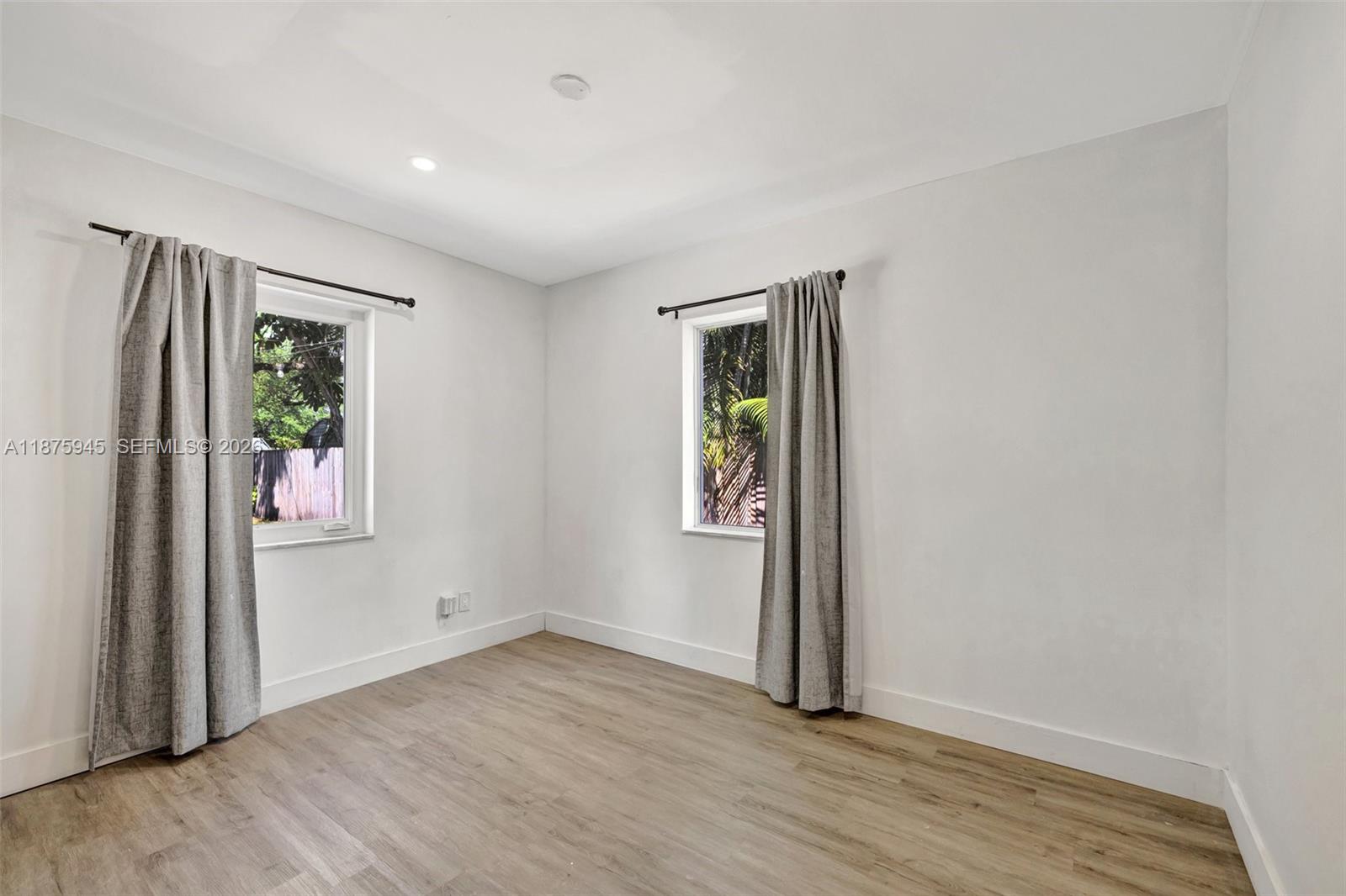 PINEHURST 1-3 - Residential