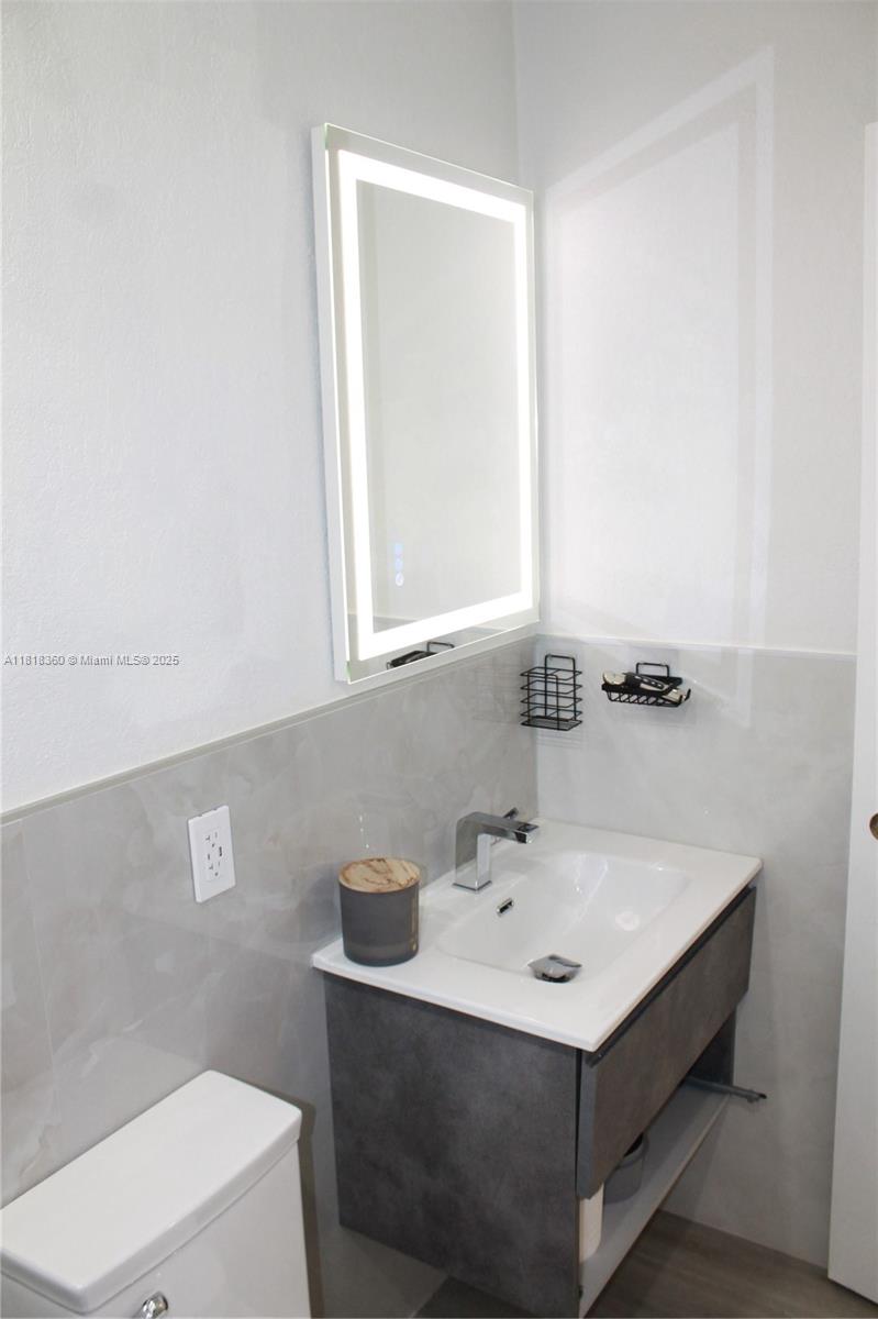 MIRAMAR SEC 10 - Residential Lease