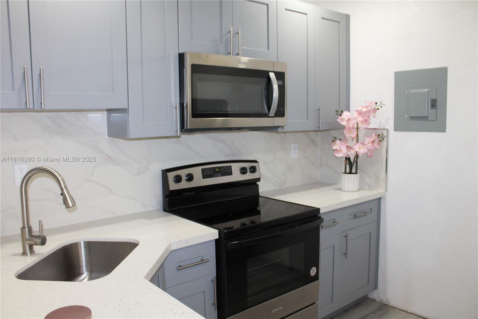 MIRAMAR SEC 10 - Residential Lease