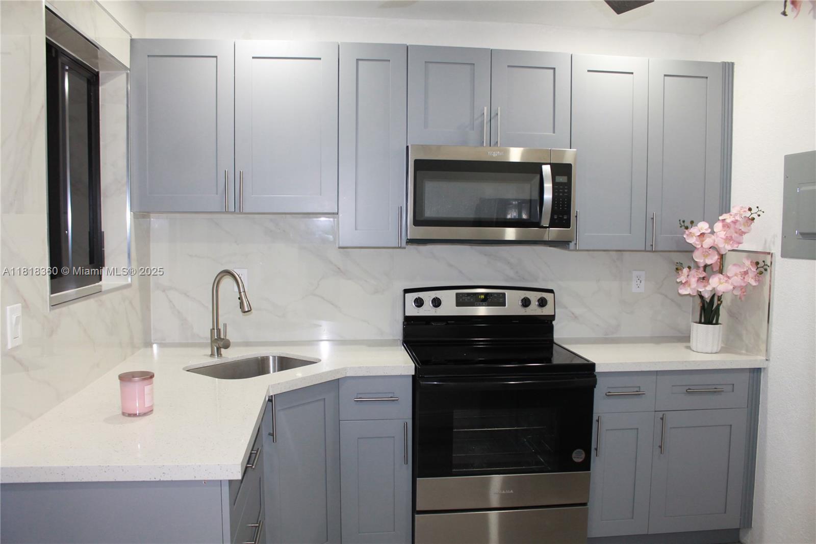 Rental Property at 7929 Granada Blvd C, Miramar, Broward County, Florida - Bedrooms: 1 
Bathrooms: 1  - $1,600 MO.