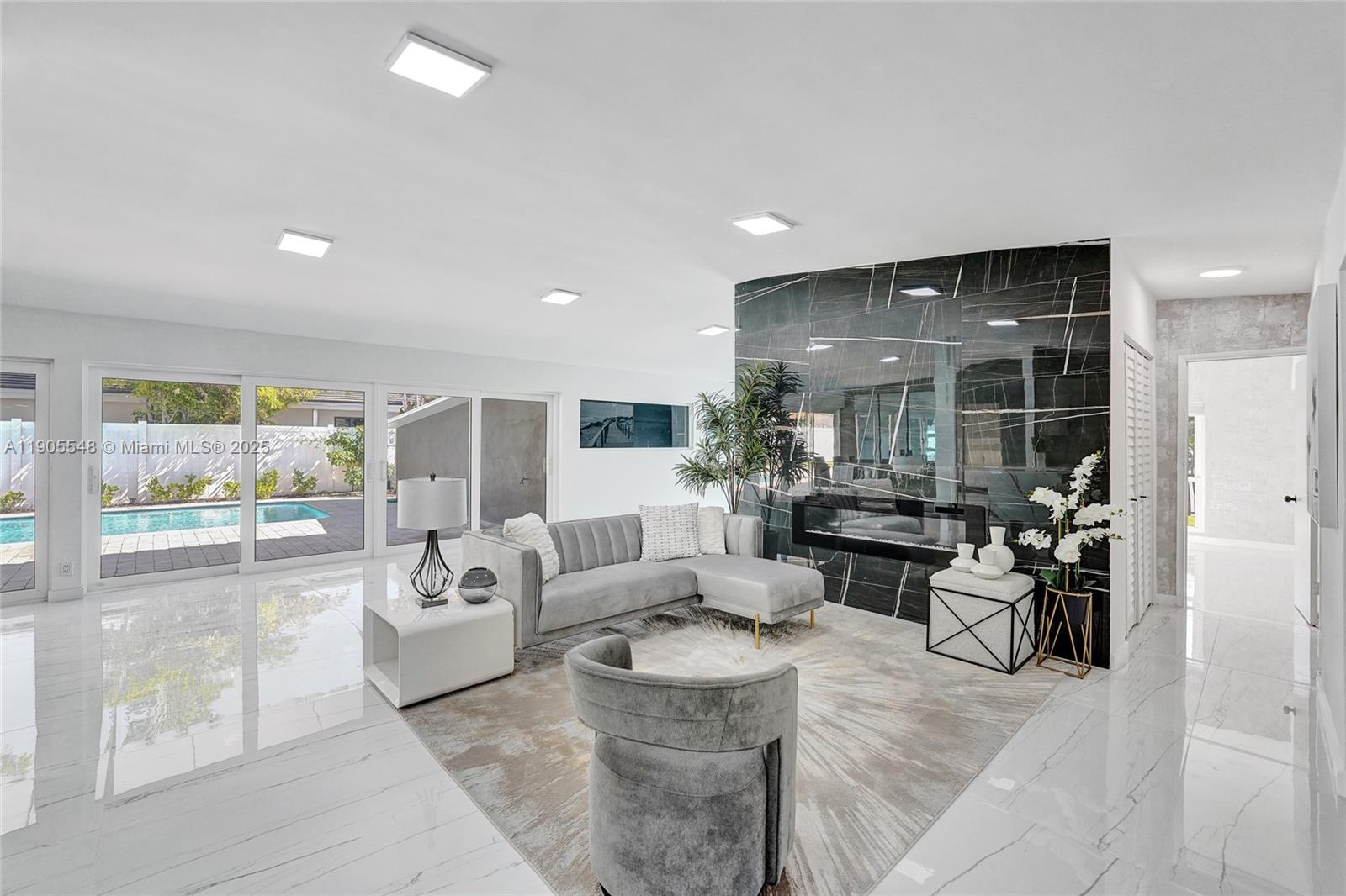 HARBOUR HEIGHTS - Residential