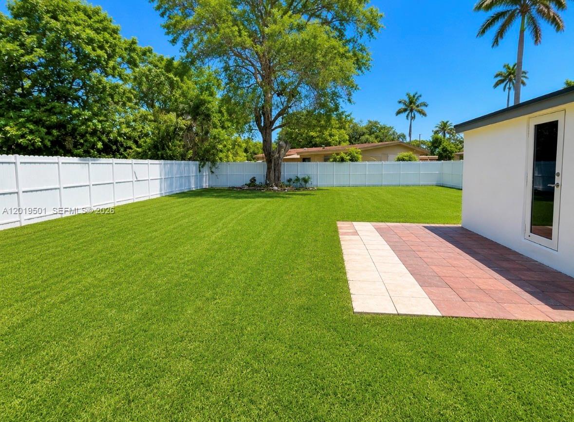 BUNCHE PARK 1 ADDN - Residential