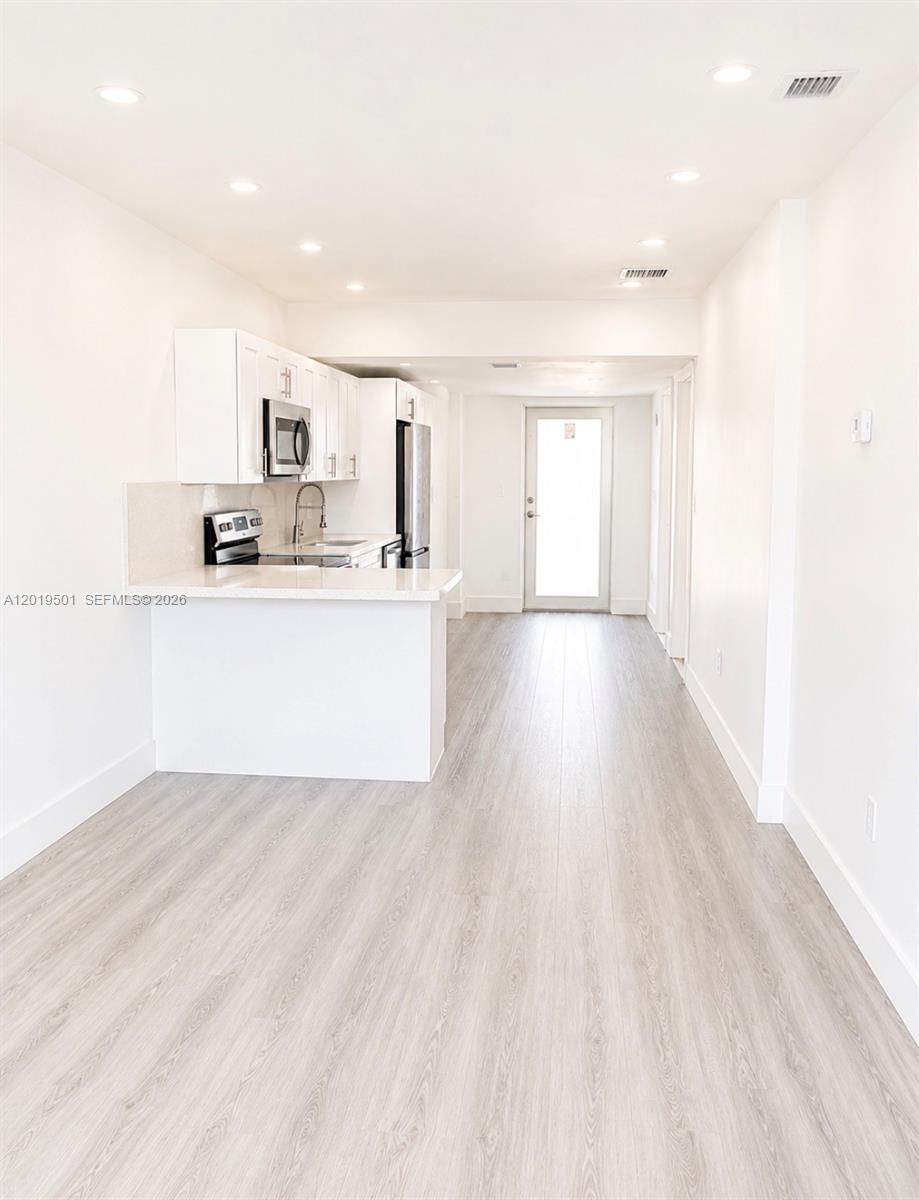 BUNCHE PARK 1 ADDN - Residential