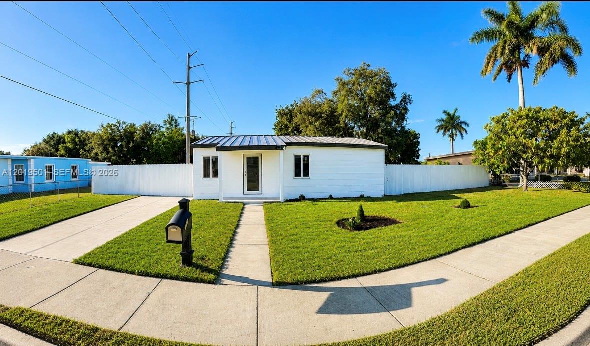BUNCHE PARK 1 ADDN - Residential