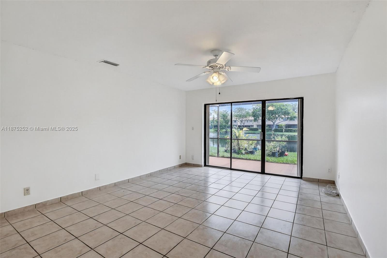 LAKESIDE VILLAS AT - Residential