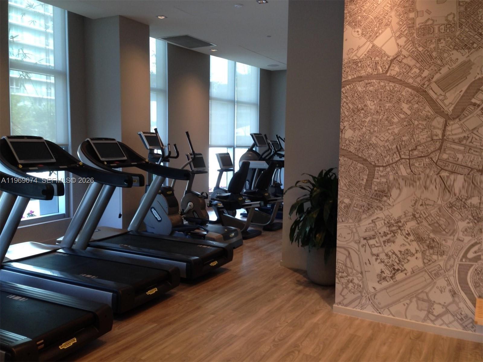 1100 MILLECENTO RESIDENCE - Residential