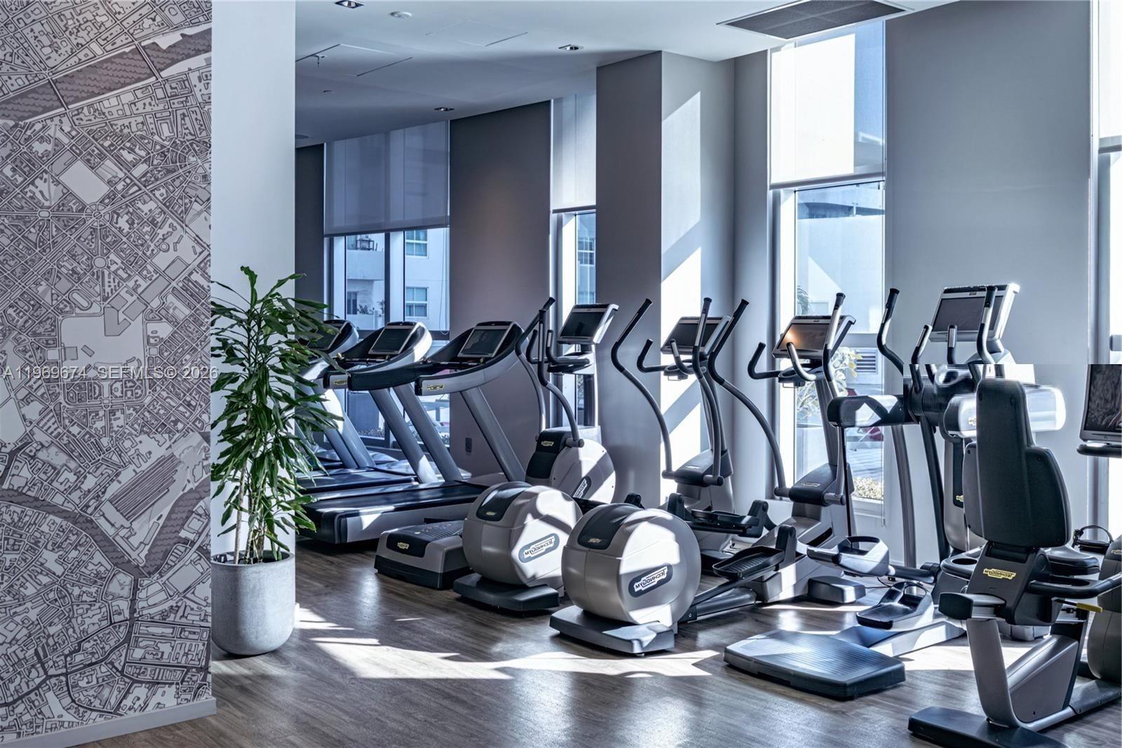 1100 MILLECENTO RESIDENCE - Residential