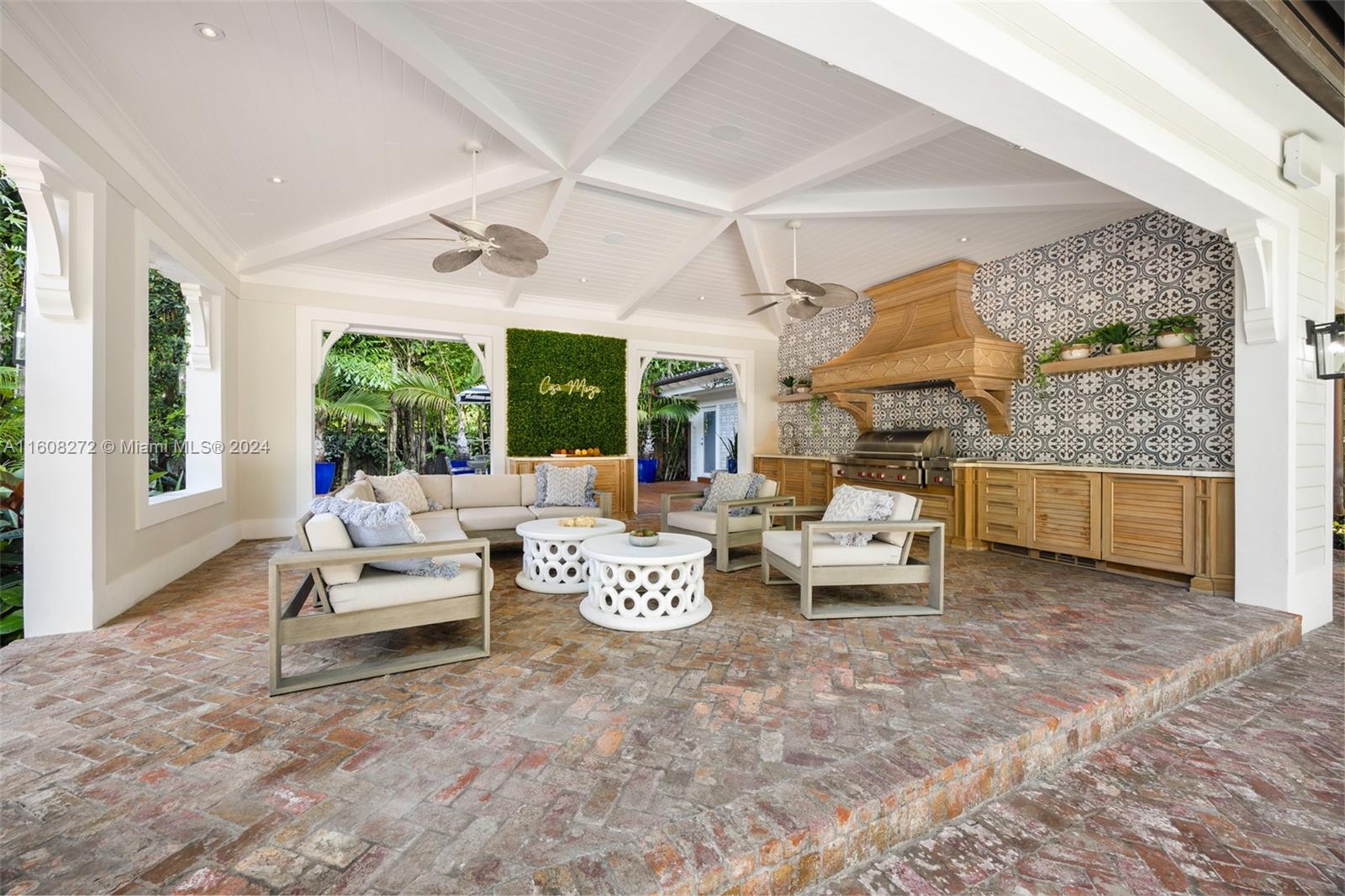 PALM MIAMI AMD - Residential