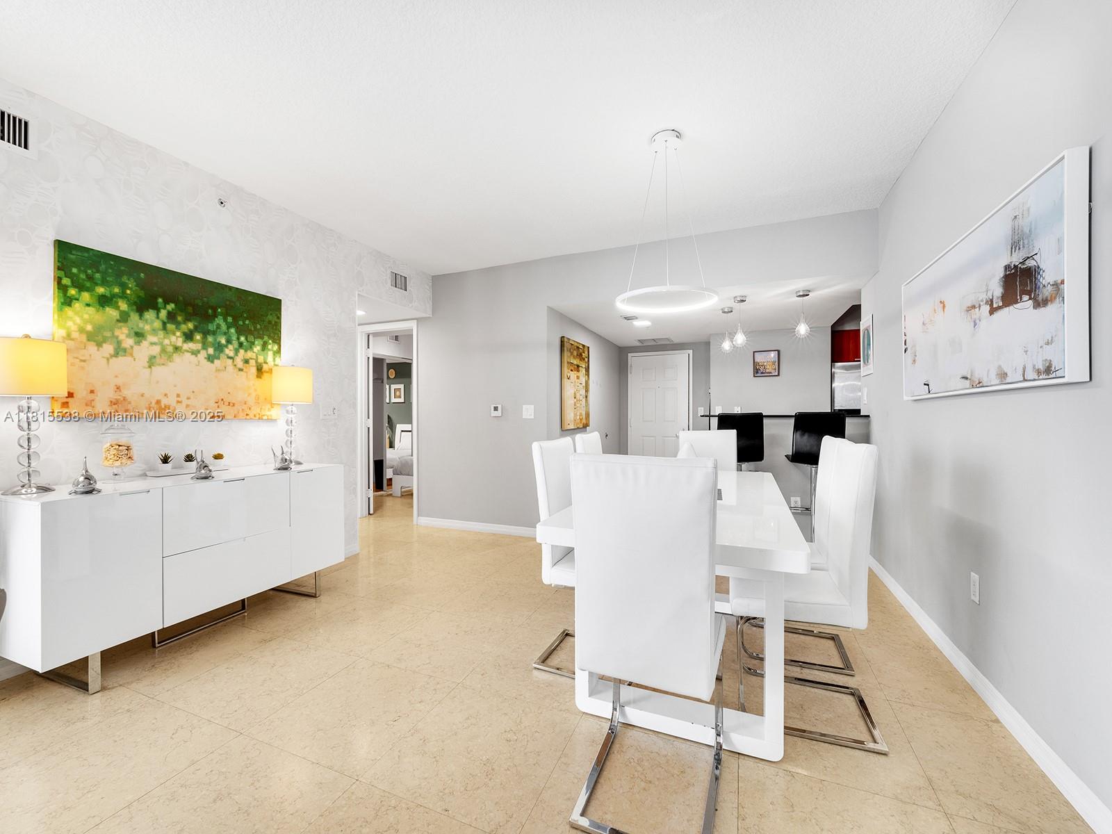 LA PERLA CONDO - Residential