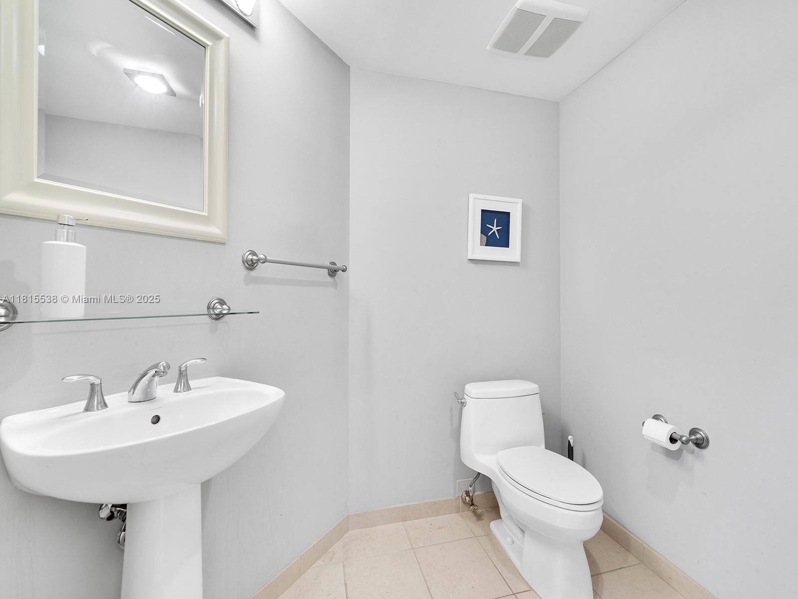 LA PERLA CONDO - Residential