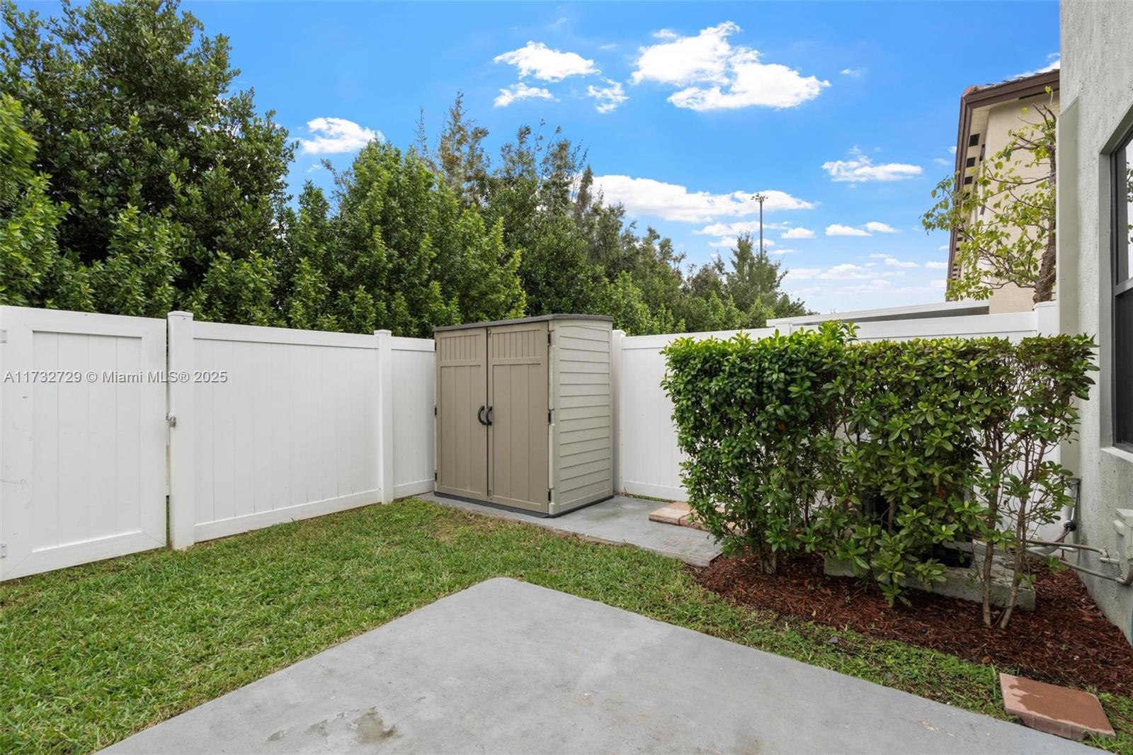 AQUABELLA NORTH REPLAT - Residential