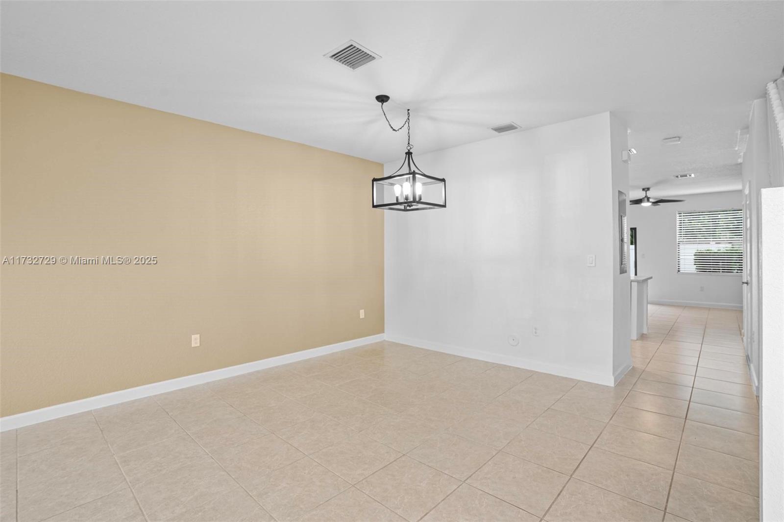 AQUABELLA NORTH REPLAT - Residential