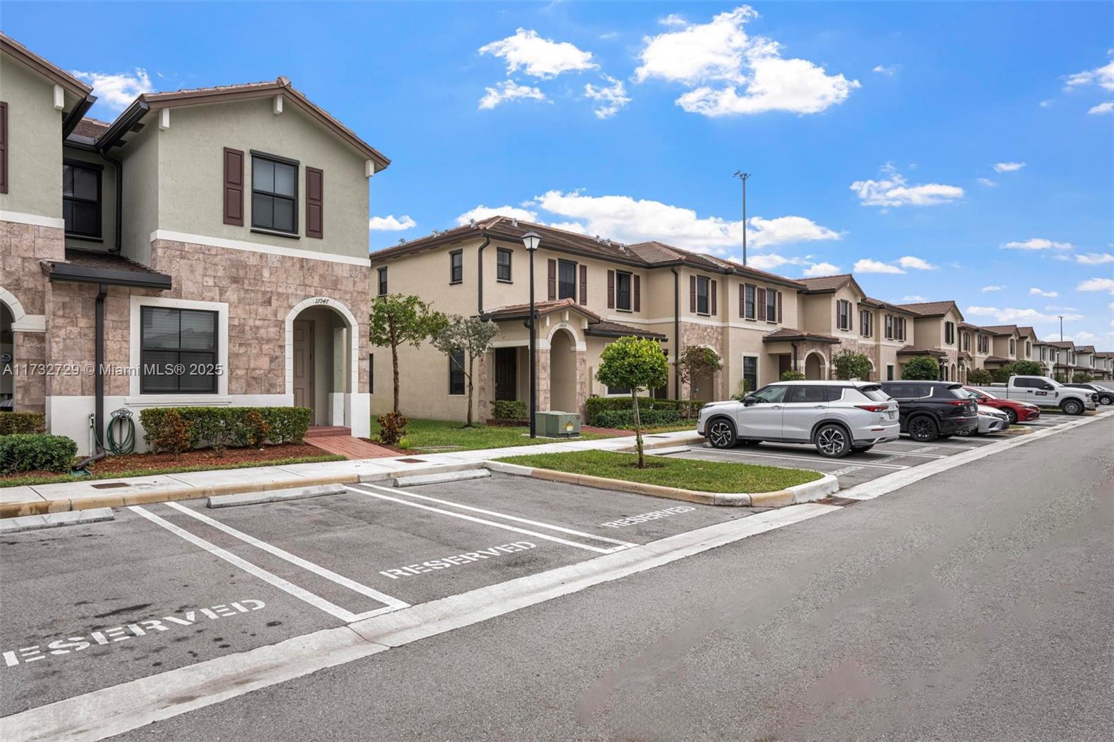 AQUABELLA NORTH REPLAT - Residential