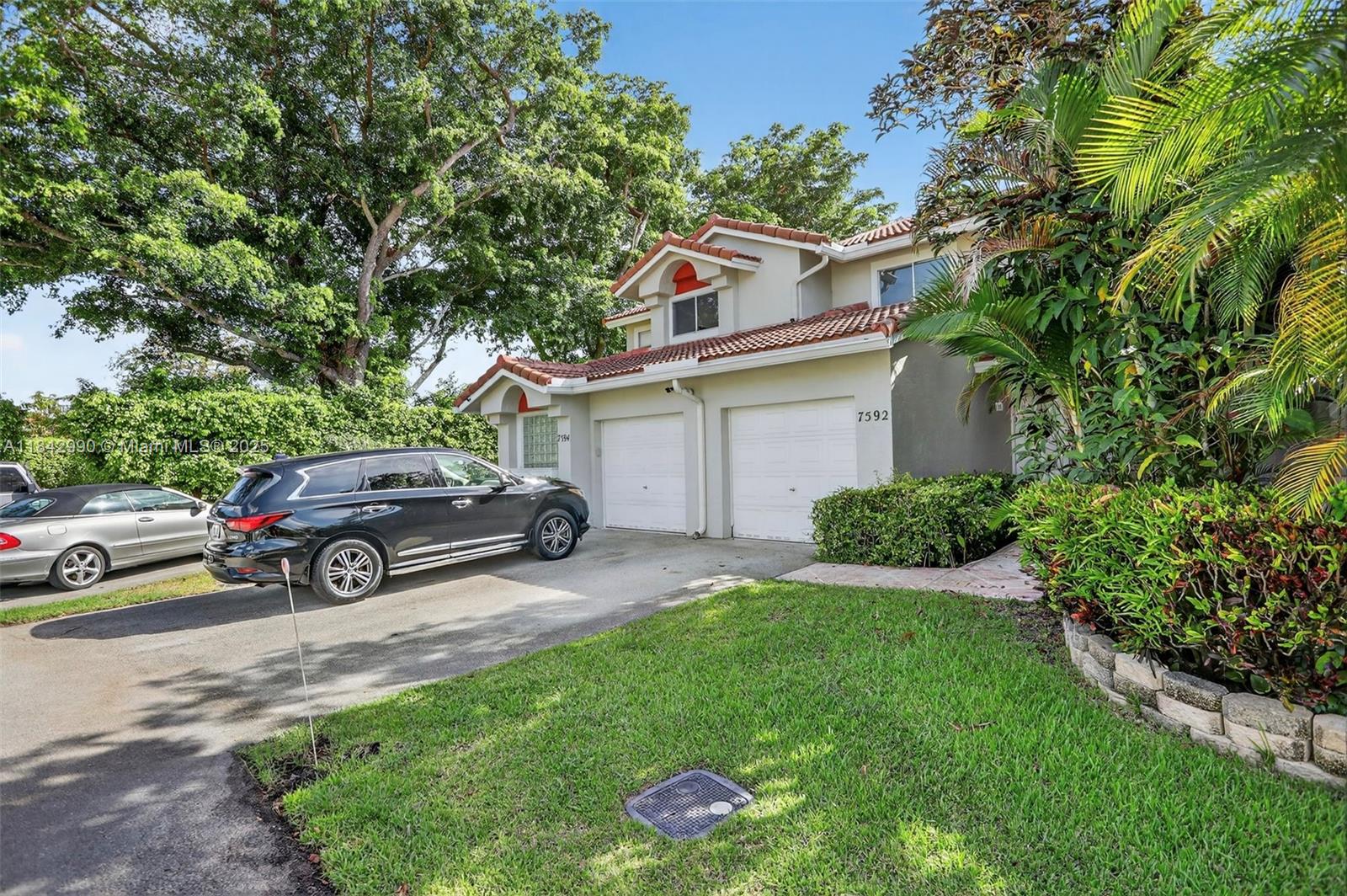 7592 S Pinewalk Dr S 164