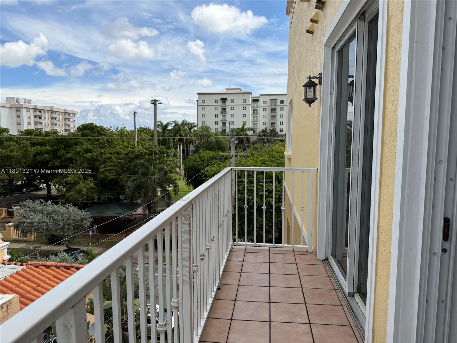 Coral Gables Douglas - Residential Lease