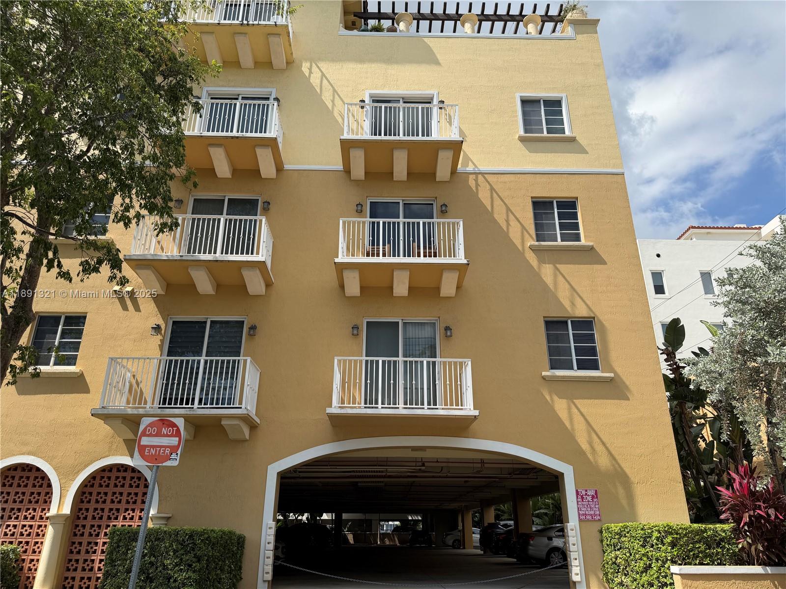 Coral Gables Douglas - Residential Lease