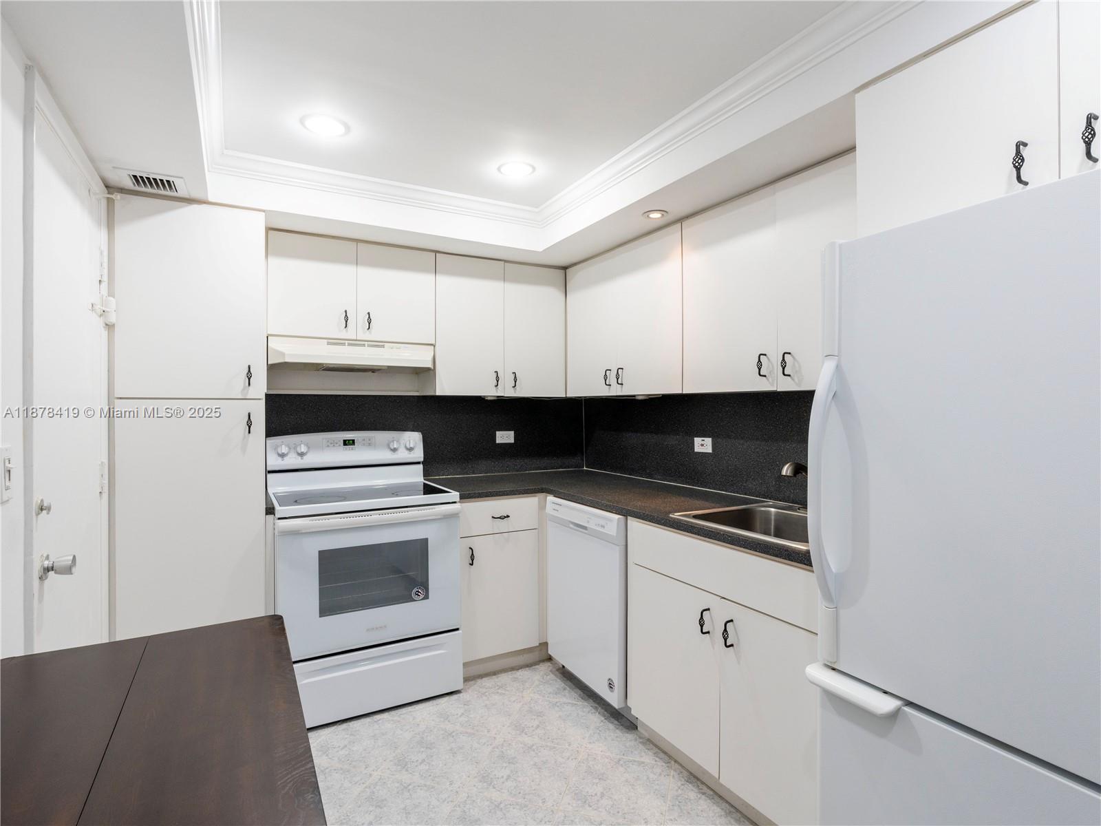 THE CARRIAGE CLUB NORTH C - Residential