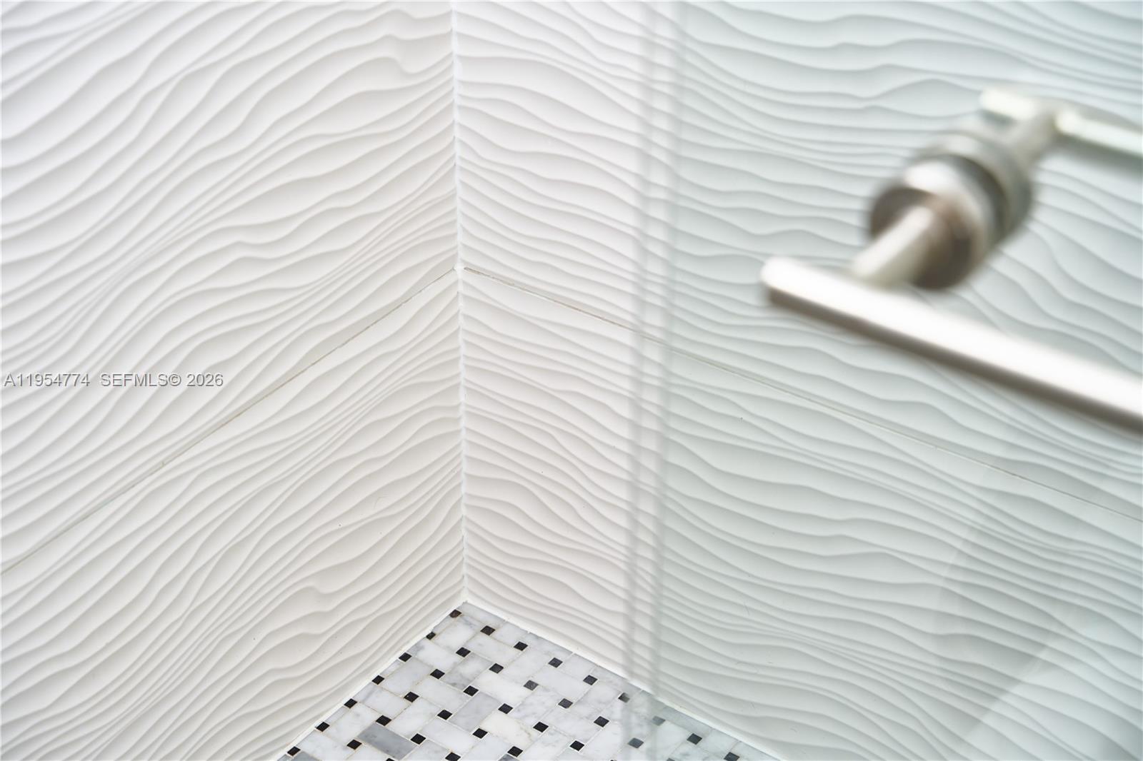 THE ROOSEVELT CONDO - Residential