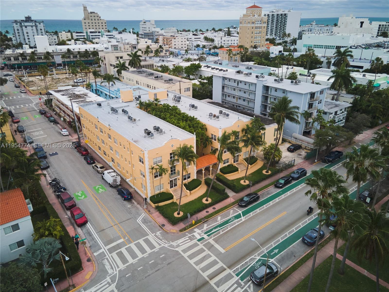 THE ROOSEVELT CONDO - Residential