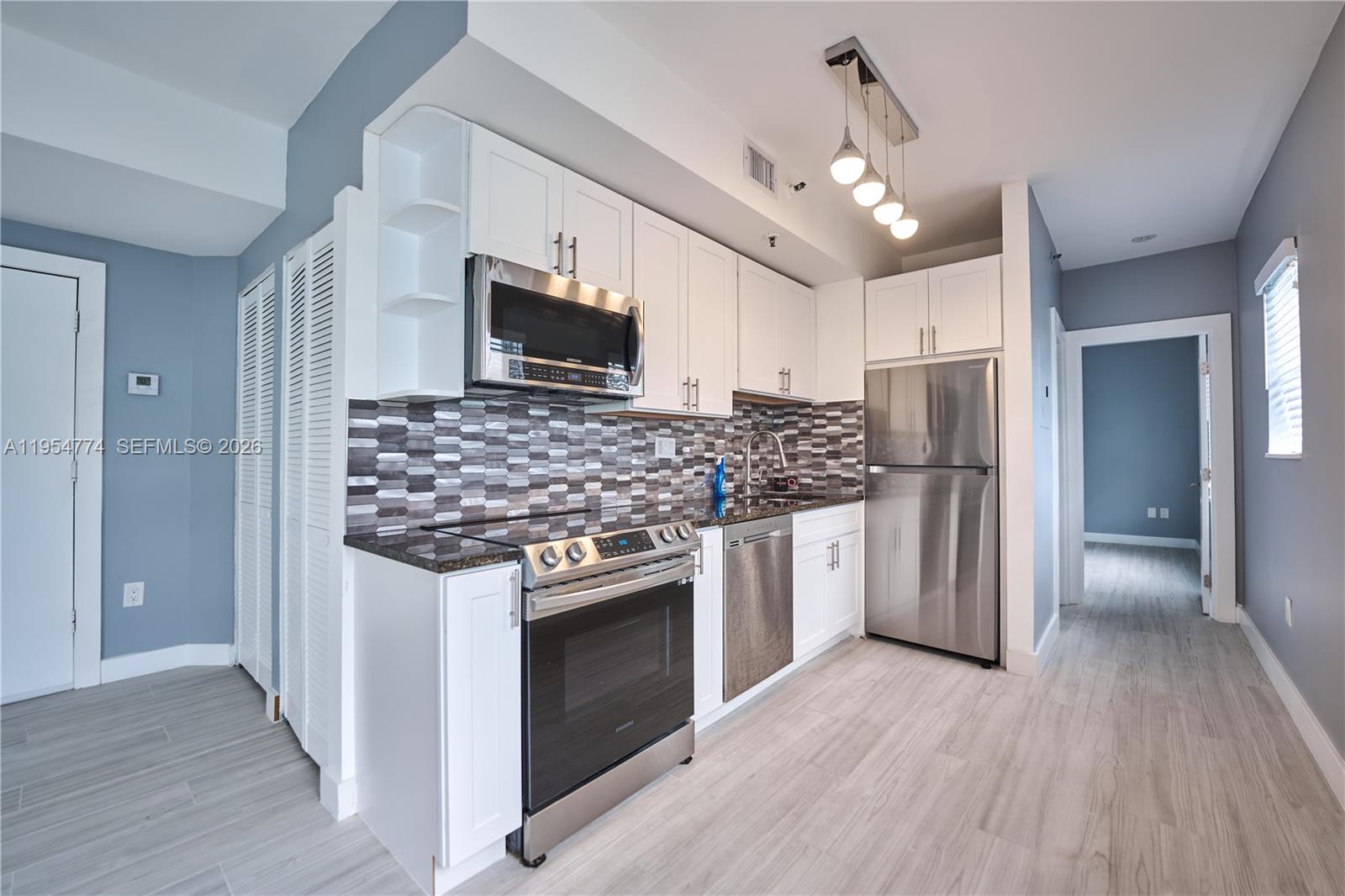 THE ROOSEVELT CONDO - Residential