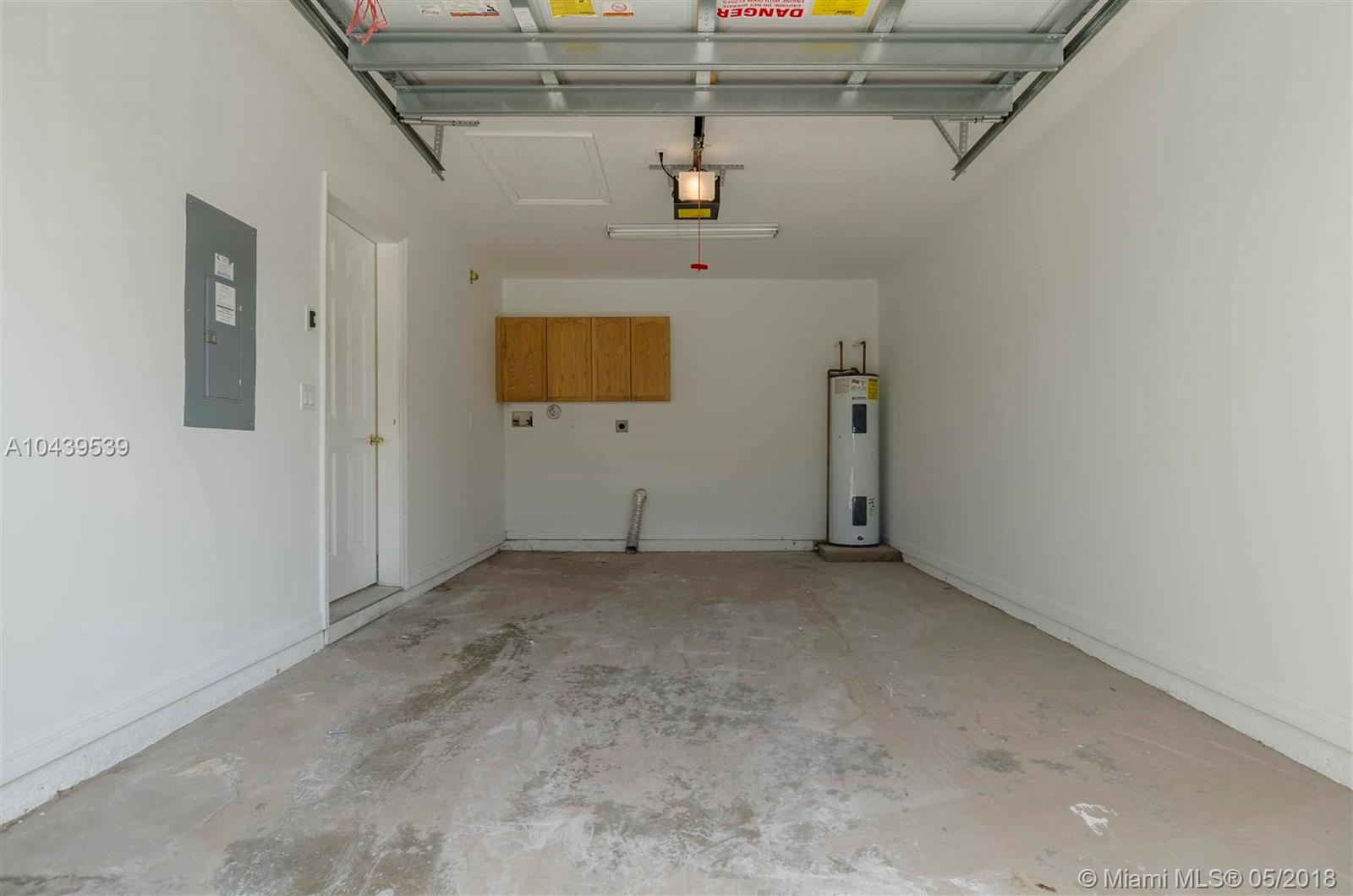 DOVE LANDING CONDO - Residential Lease