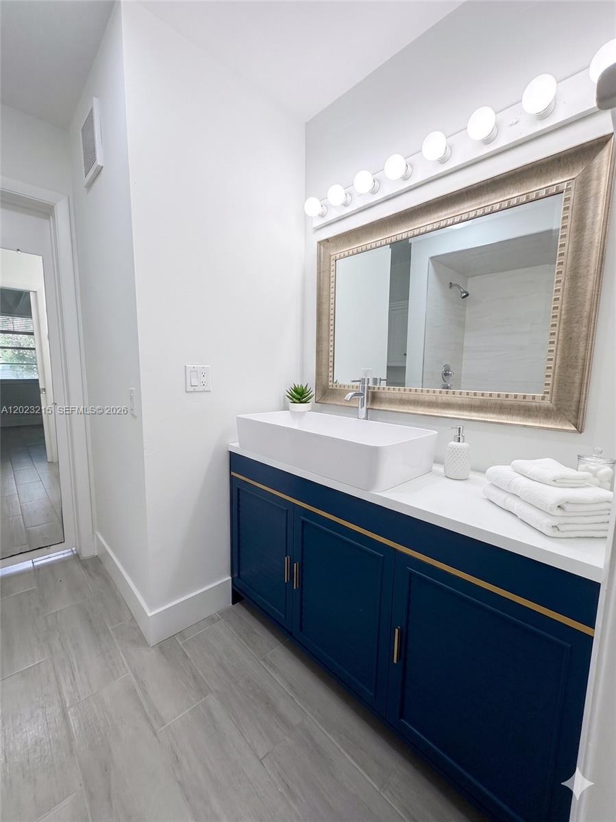 CYPRESS-THIRD PLAT - Residential Lease