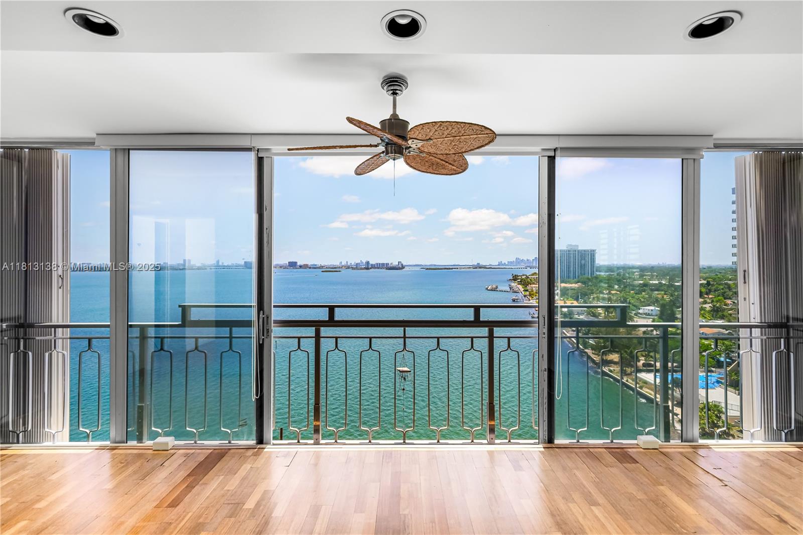 11111 Biscayne Blvd 16G