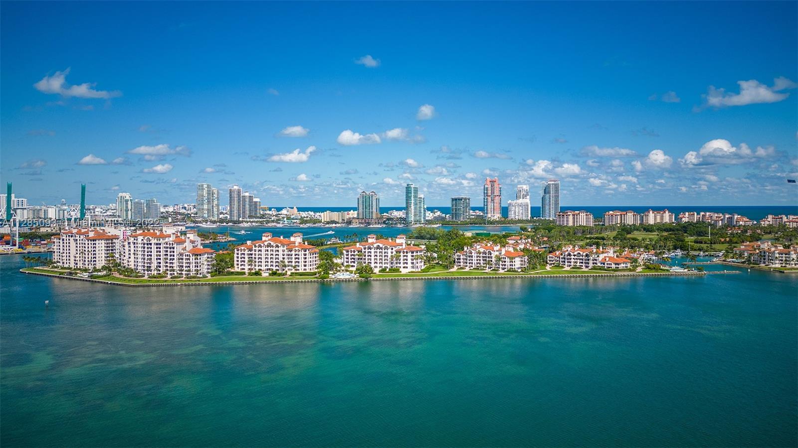 5000 BAYVIEW AT FISHER IS - Residential