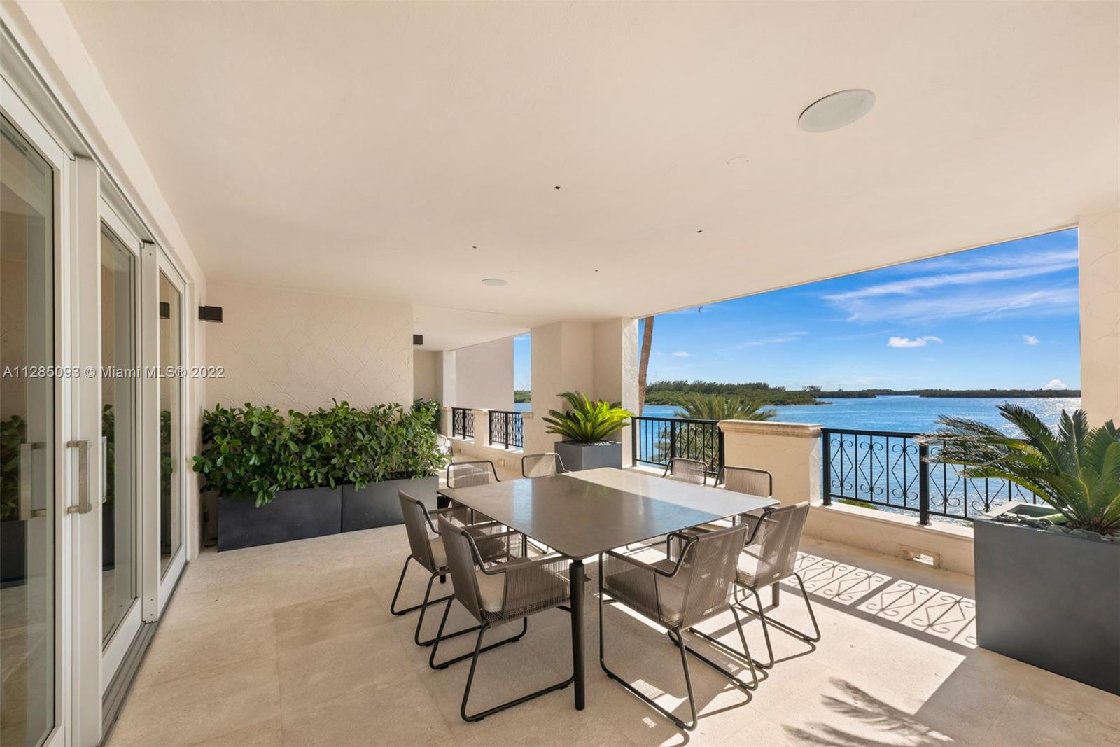 5000 BAYVIEW AT FISHER IS - Residential